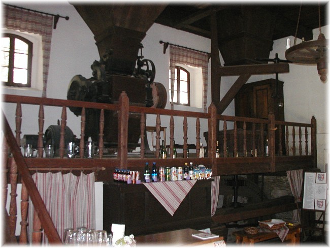 Mlýn Ve Žlebě