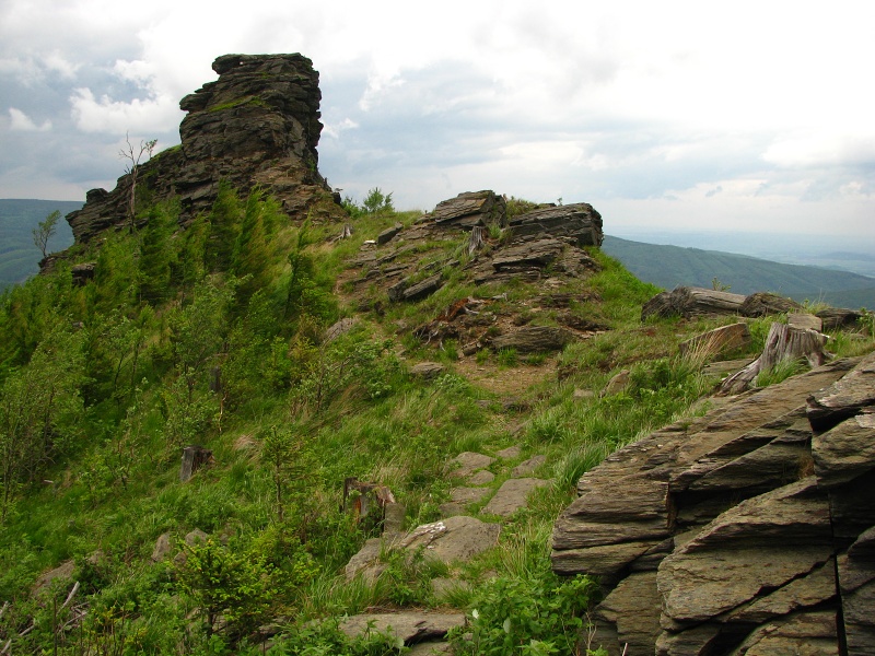 Obří skály