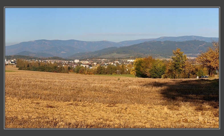 Panorama Jeseníků ze silnice spojující Bludov se Šumperkem