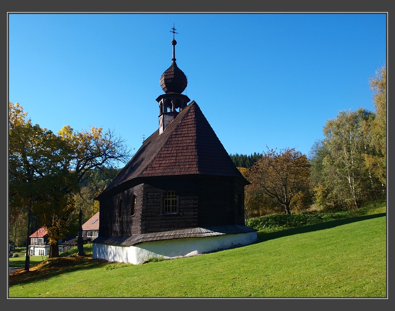 Klepáčov, dřevěný kostelík sv. Jana Nepomuckého