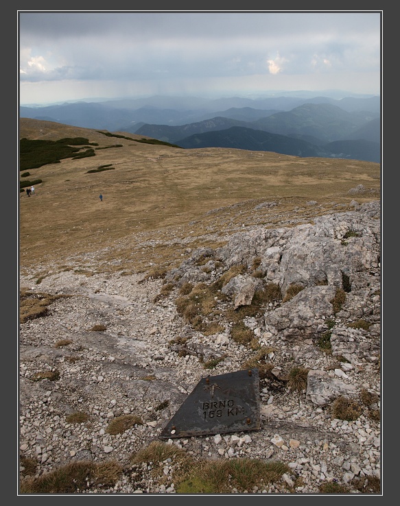 Schneeberg, na vrcholu Waxriegel ve výšce 1888 m