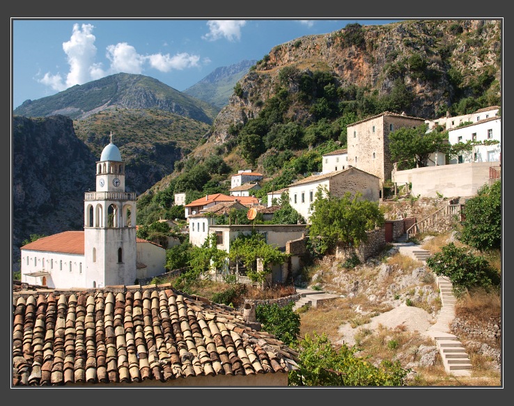 Albánie, Dhermi
