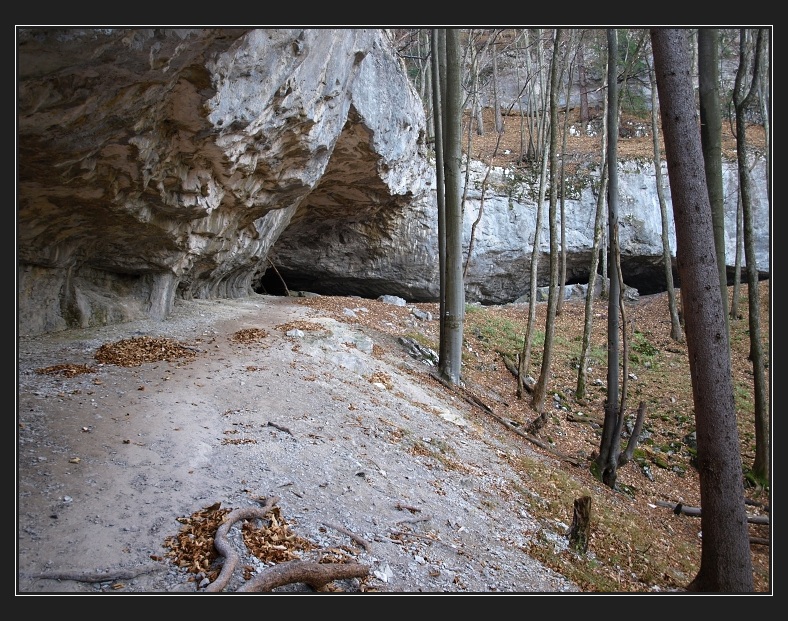 jeskyně Mažarná
