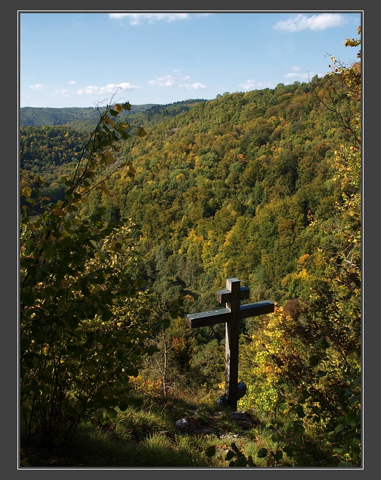 Ruský kříž nad Josefovem 