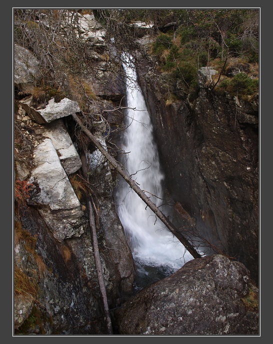 Obrovský vodopád