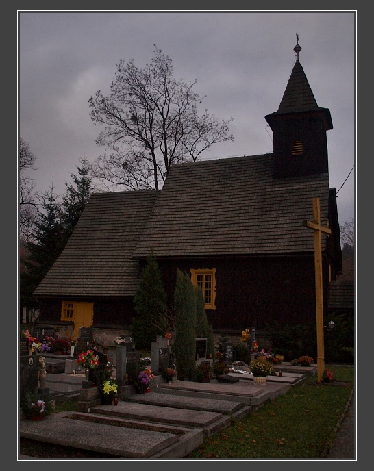 Nýdek, dřevěný kostel