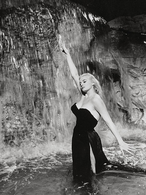 Fontána di Trevi