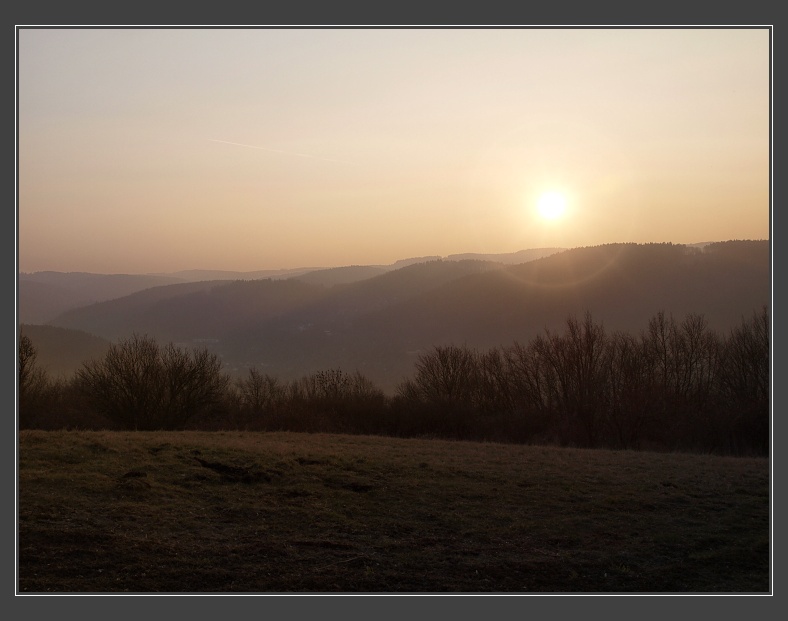 z vrcholku kopce Vrcha (510 m) nad obcí Chlébské