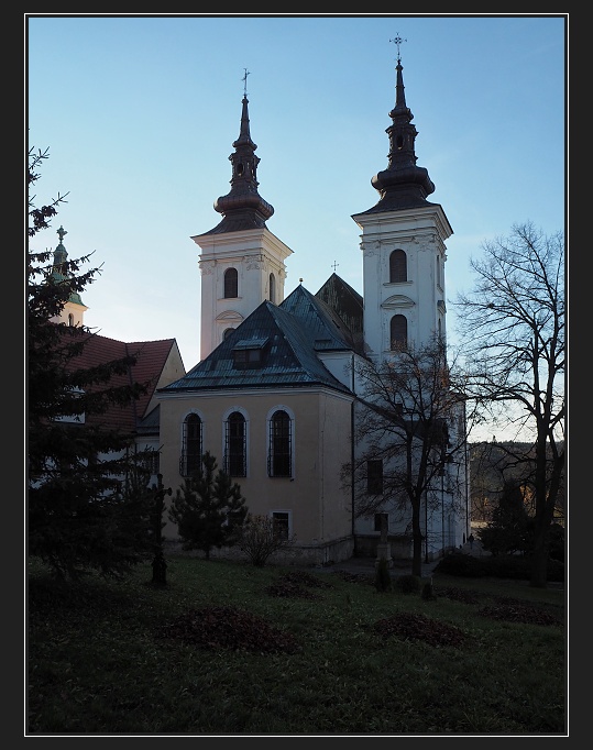 kostel a paulánský klášter ve Vranově