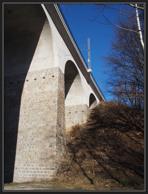 viadukt u Říkonína