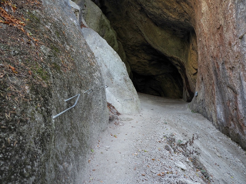 Šarkania diera