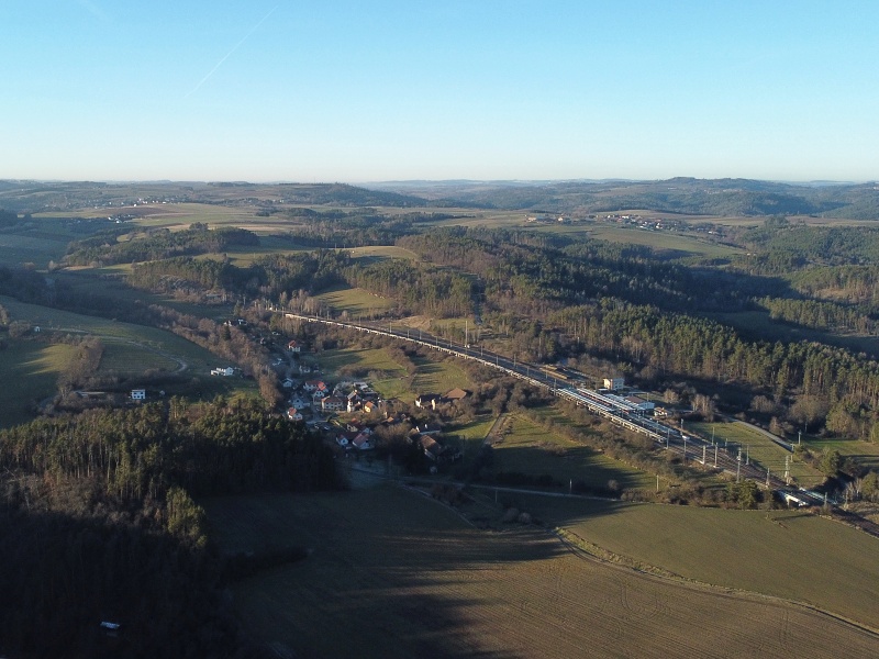 u Řikonína