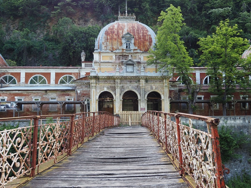 Băile Herculane
