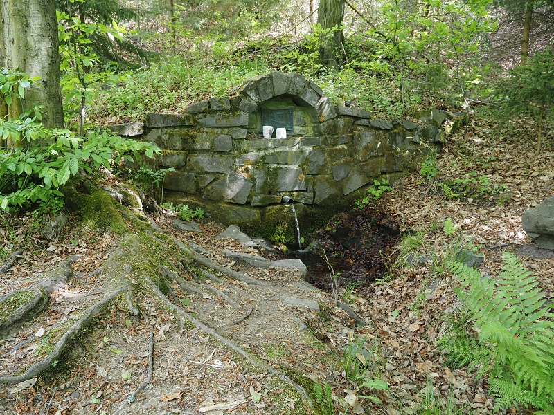 Habrová studánka