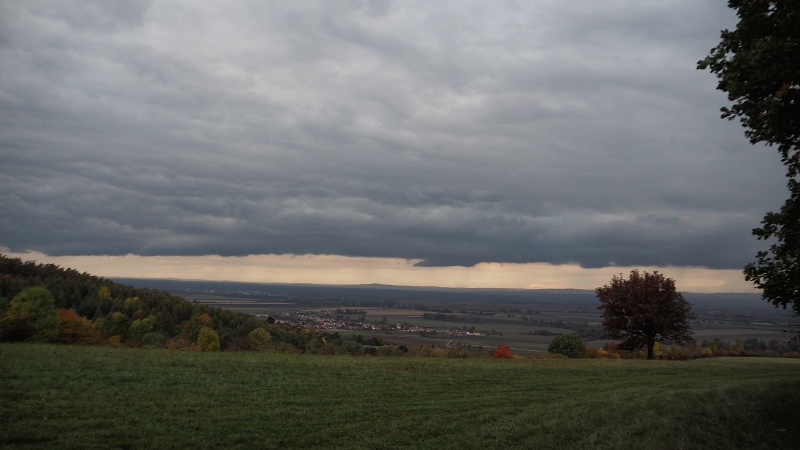 Dolnomoravský úval a Chřiby v pozadí