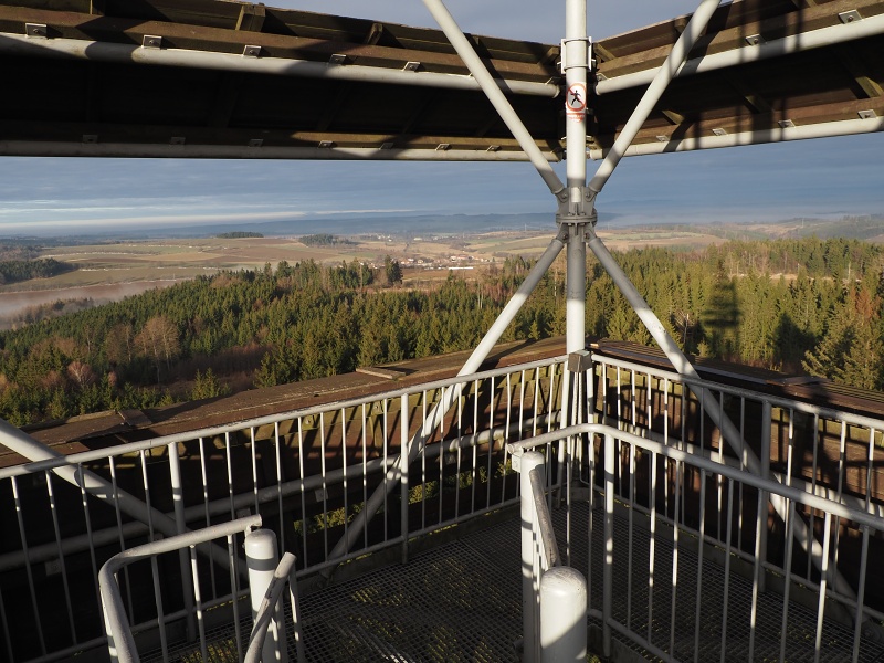 z Rovečného na rozhlednu Horní les