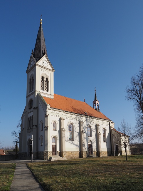 kostel v Radějově