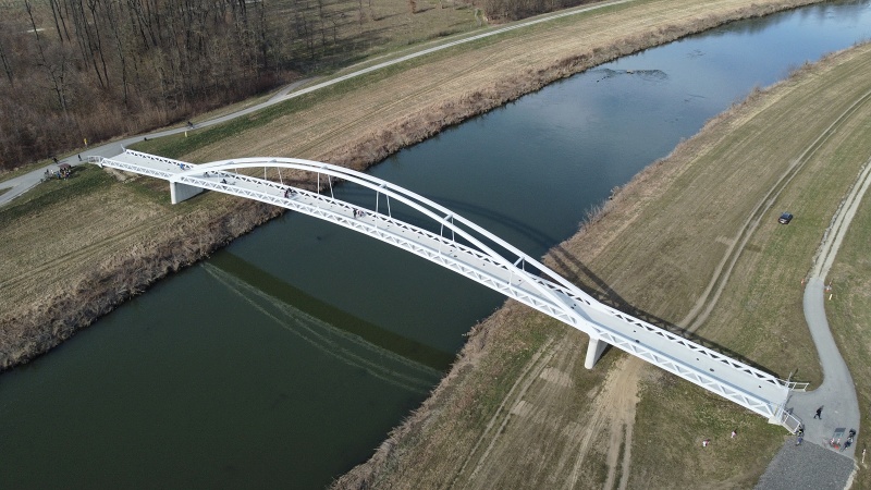 cyklolávka přes Moravu mezi Kopčany a Mikulčicemi
