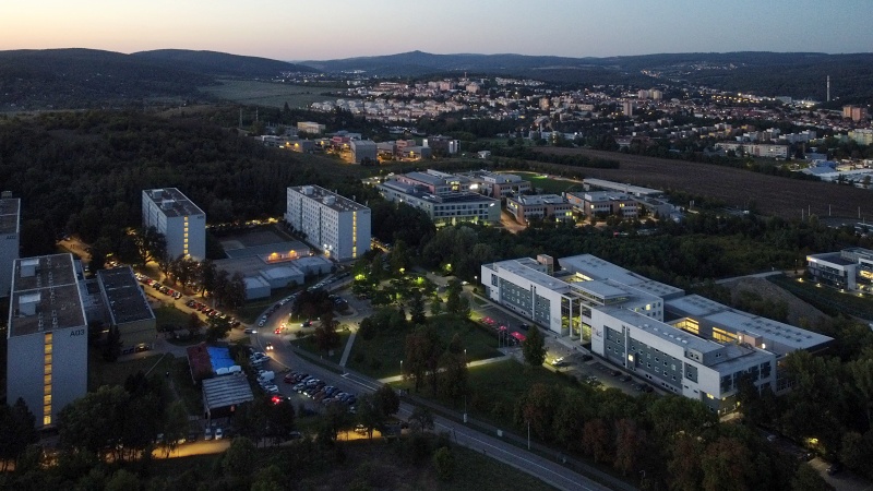 z areálu kolejí pod Palackého vrchem